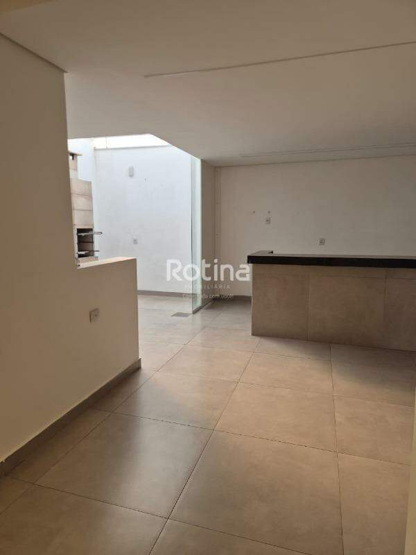 Casa Condomínio Fechado à venda, 4 quartos em Uberlândia no bairro Morada da Colina no valor de R$ 1.080.000,00 - Rotina Imobiliária: 