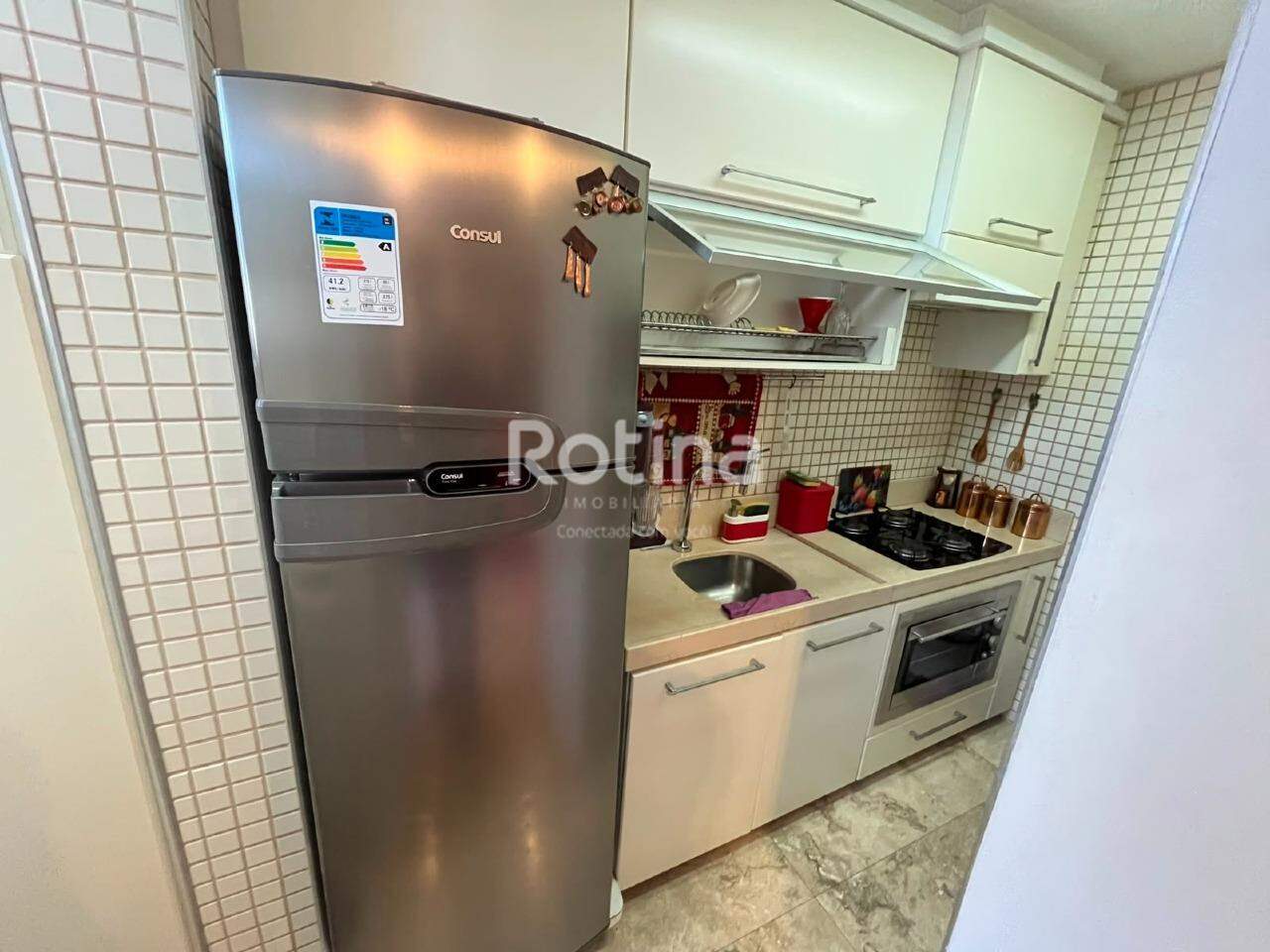 Flat para alugar, 1 quarto em Uberlândia no bairro Centro no valor de R$ 2.800,00 - Rotina Imobiliária: 