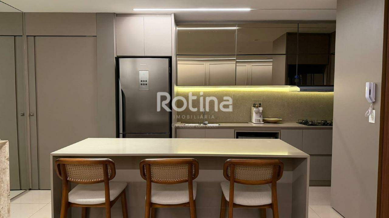 Apartamento à venda, 3 quartos em Uberlândia no bairro Santa Mônica no valor de R$ 1.200.000,00 - Rotina Imobiliária: 