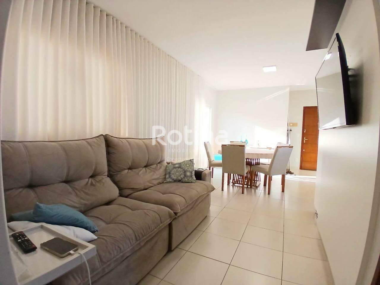 Apartamento para alugar, 3 quartos em Uberlândia no bairro Nossa Senhora Aparecida no valor de R$ 2.500,00 - Rotina Imobiliária: 