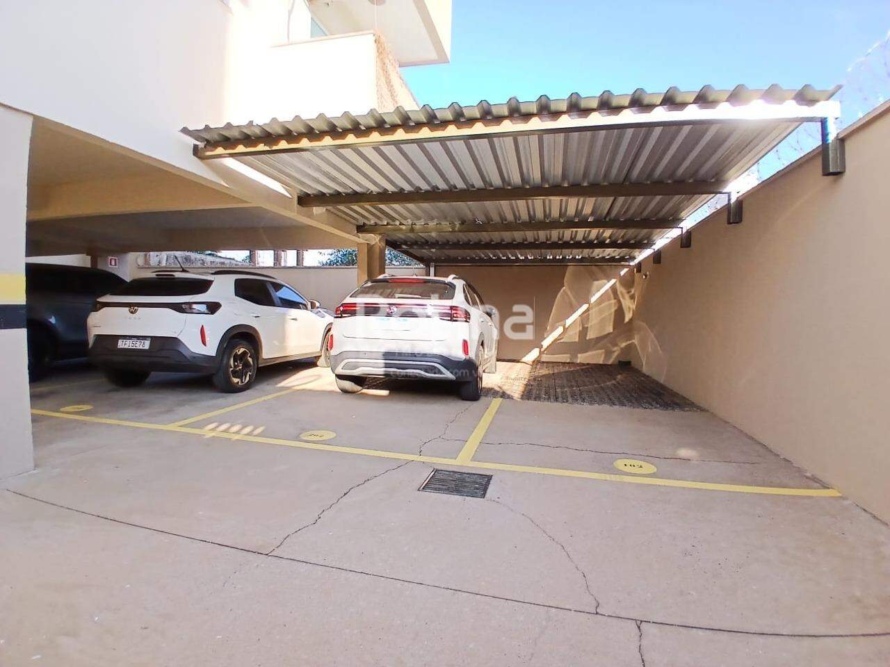 Apartamento para alugar, 3 quartos em Uberlândia no bairro Nossa Senhora Aparecida no valor de R$ 2.500,00 - Rotina Imobiliária: 