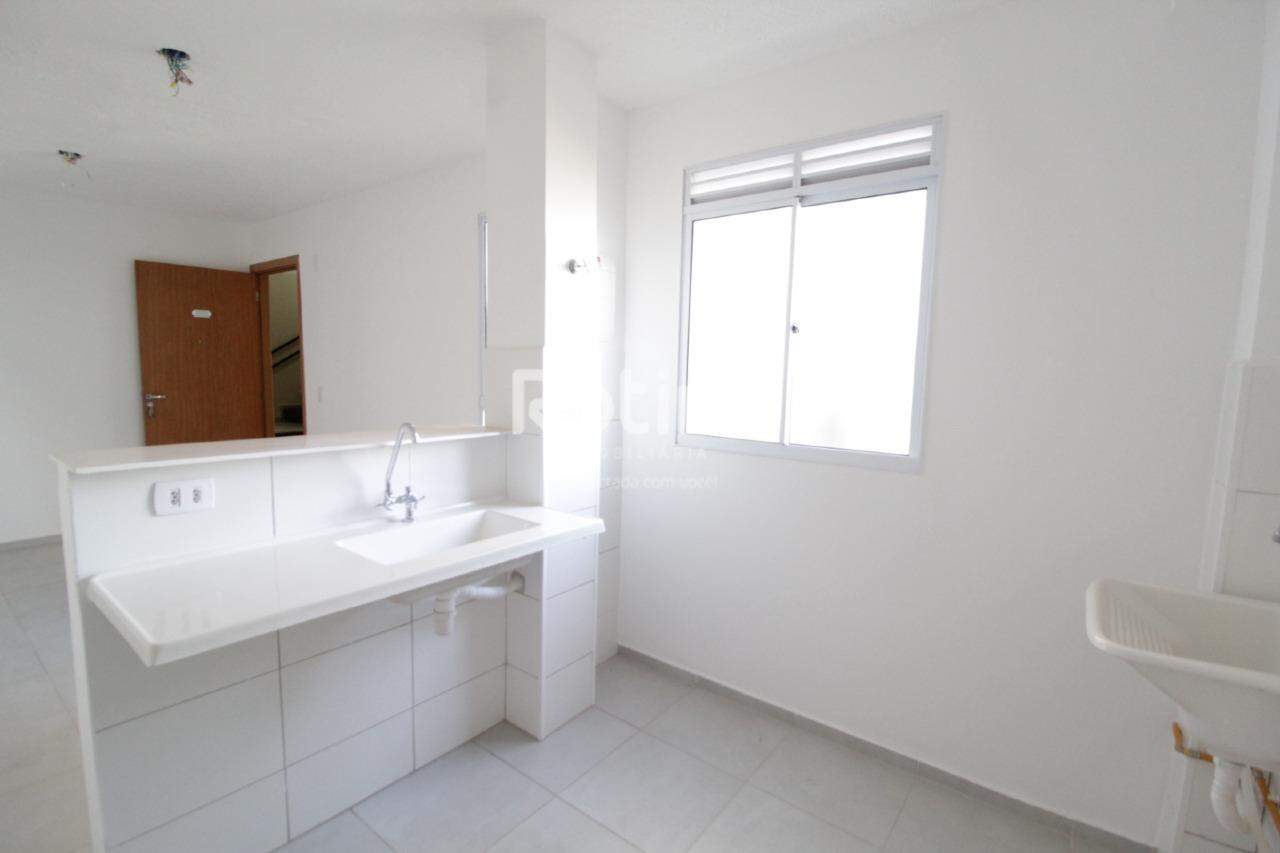 Apartamento à venda, 2 quartos em Uberlândia no bairro Chacaras Tubalina e Quartel no valor de R$ 170.000,00 - Rotina Imobiliária: 