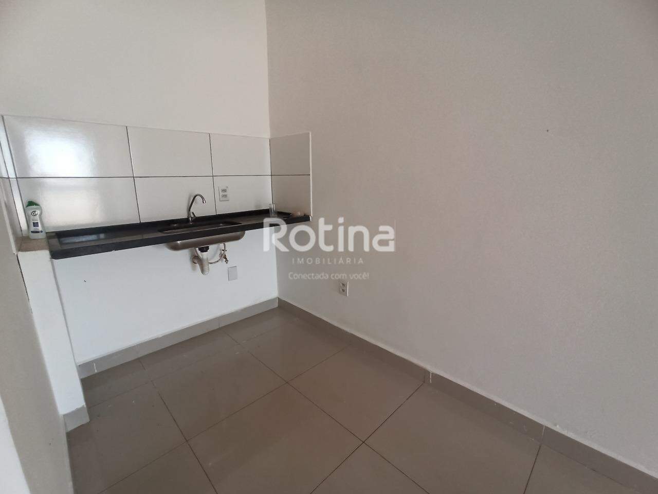 Loja para alugar, em Uberlândia no bairro Loteamento Residencial Pequis no valor de R$ 1.400,00 - Rotina Imobiliária: 
