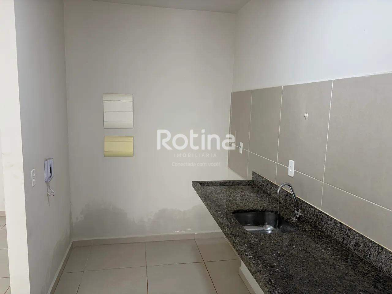 Apartamento para alugar, 2 quartos em Uberlândia no bairro Alvorada no valor de R$ 1.400,00 - Rotina Imobiliária: 
