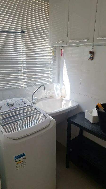 Apartamento para alugar, 3 quartos em Uberlândia no bairro Santa Mônica no valor de R$ 3.150,00 - Rotina Imobiliária: 