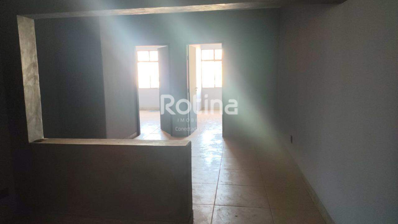 Apartamento para alugar, 2 quartos em Uberlândia no bairro Osvaldo Rezende no valor de R$ 1.200,00 - Rotina Imobiliária: 