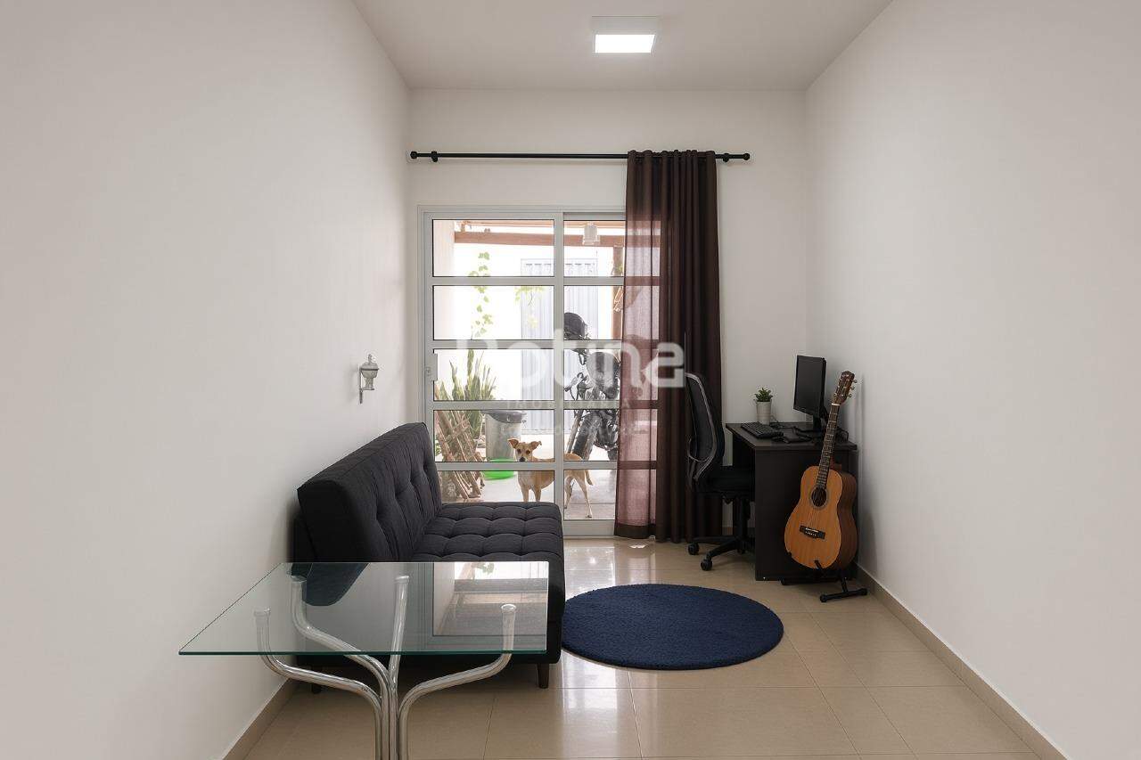 Casa à venda, 2 quartos em Uberlândia no bairro Jardim Canaã no valor de R$ 275.000,00 - Rotina Imobiliária: 