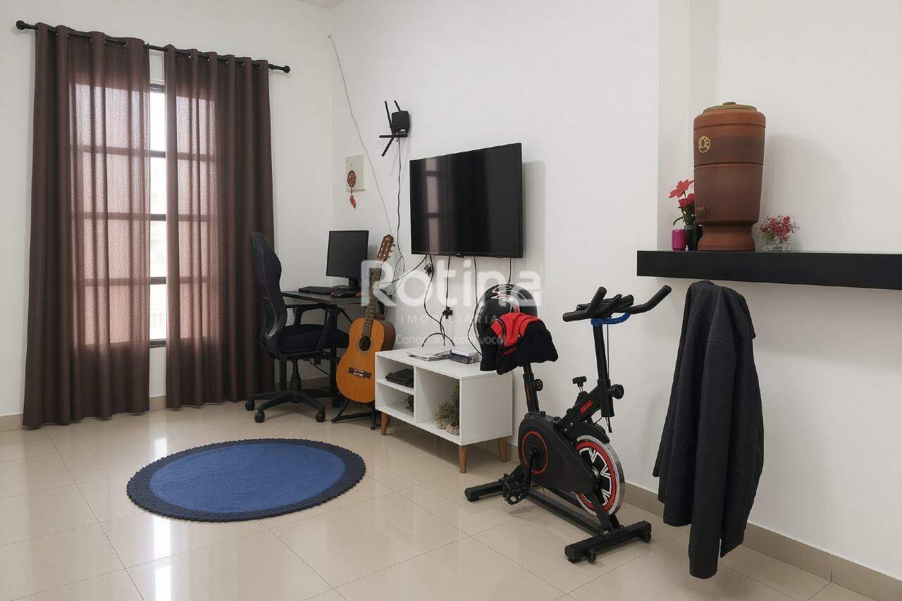Casa à venda, 2 quartos em Uberlândia no bairro Jardim Canaã no valor de R$ 275.000,00 - Rotina Imobiliária: 