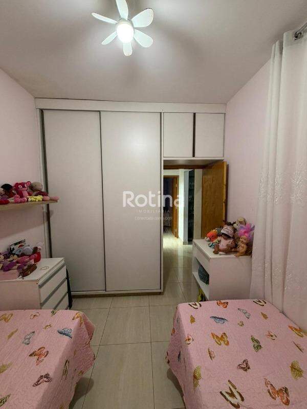 Casa à venda, 2 quartos em Uberlândia no bairro Shopping Park no valor de R$ 250.000,00 - Rotina Imobiliária: 