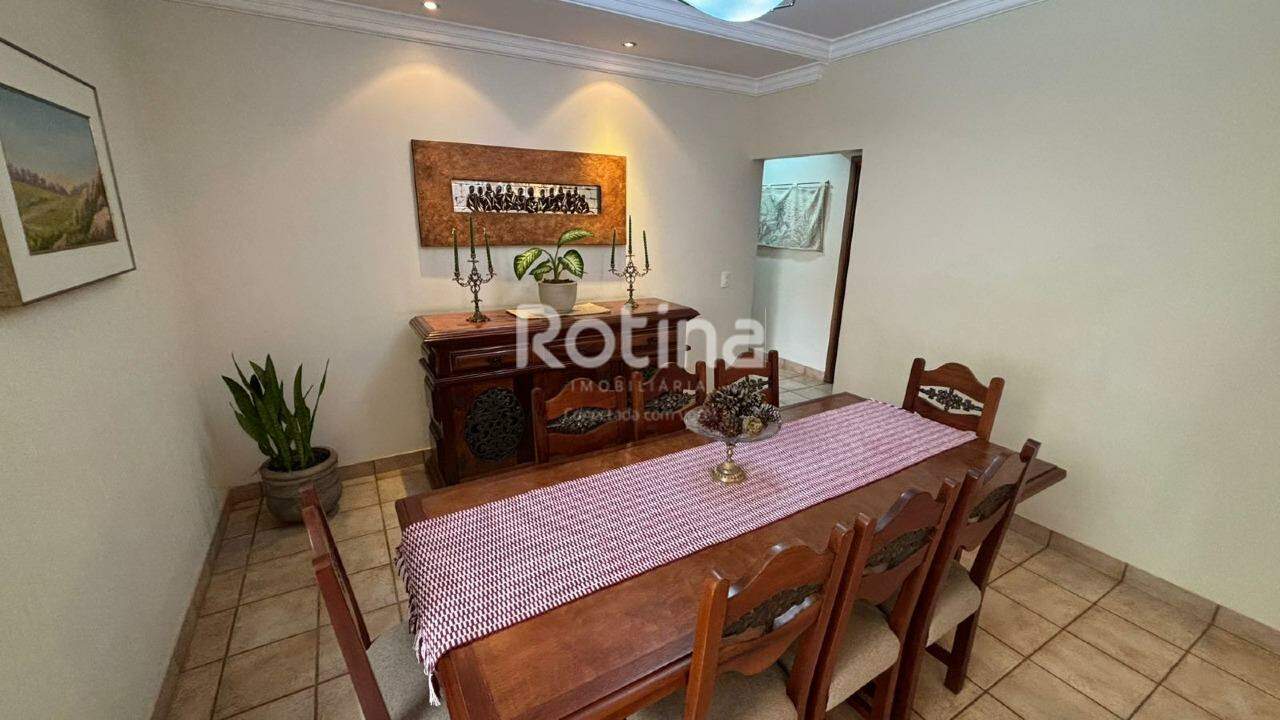 Apartamento à venda, 4 quartos em Uberlândia no bairro Patrimônio no valor de R$ 890.000,00 - Rotina Imobiliária: 