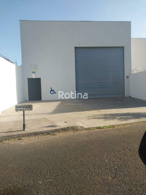 Galpão para alugar, em Uberlândia no bairro Santa Rosa no valor de R$ 4.200,00 - Rotina Imobiliária: 