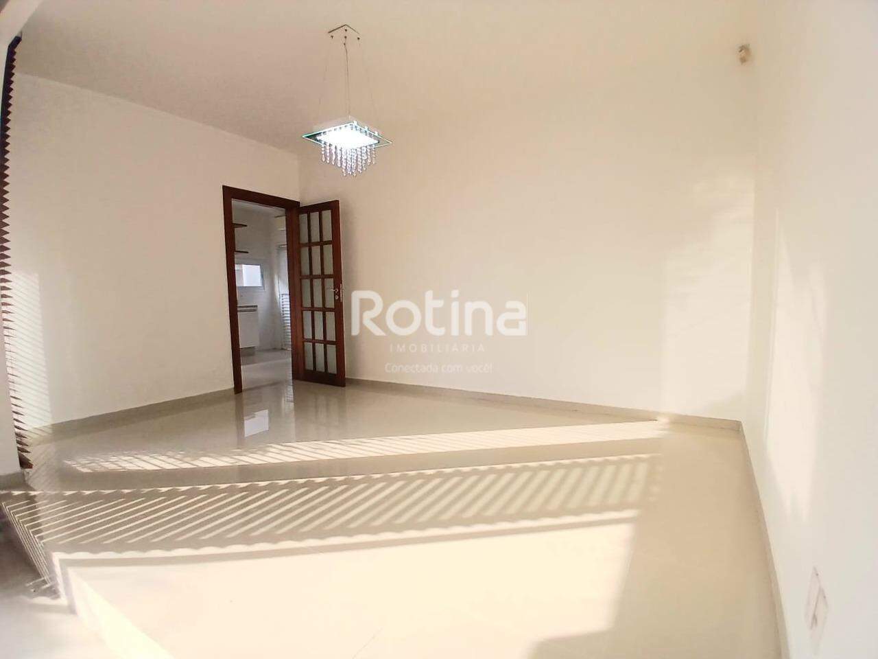 Casa para alugar, 4 quartos em Uberlândia no bairro Tabajaras no valor de R$ 6.700,00 - Rotina Imobiliária: 