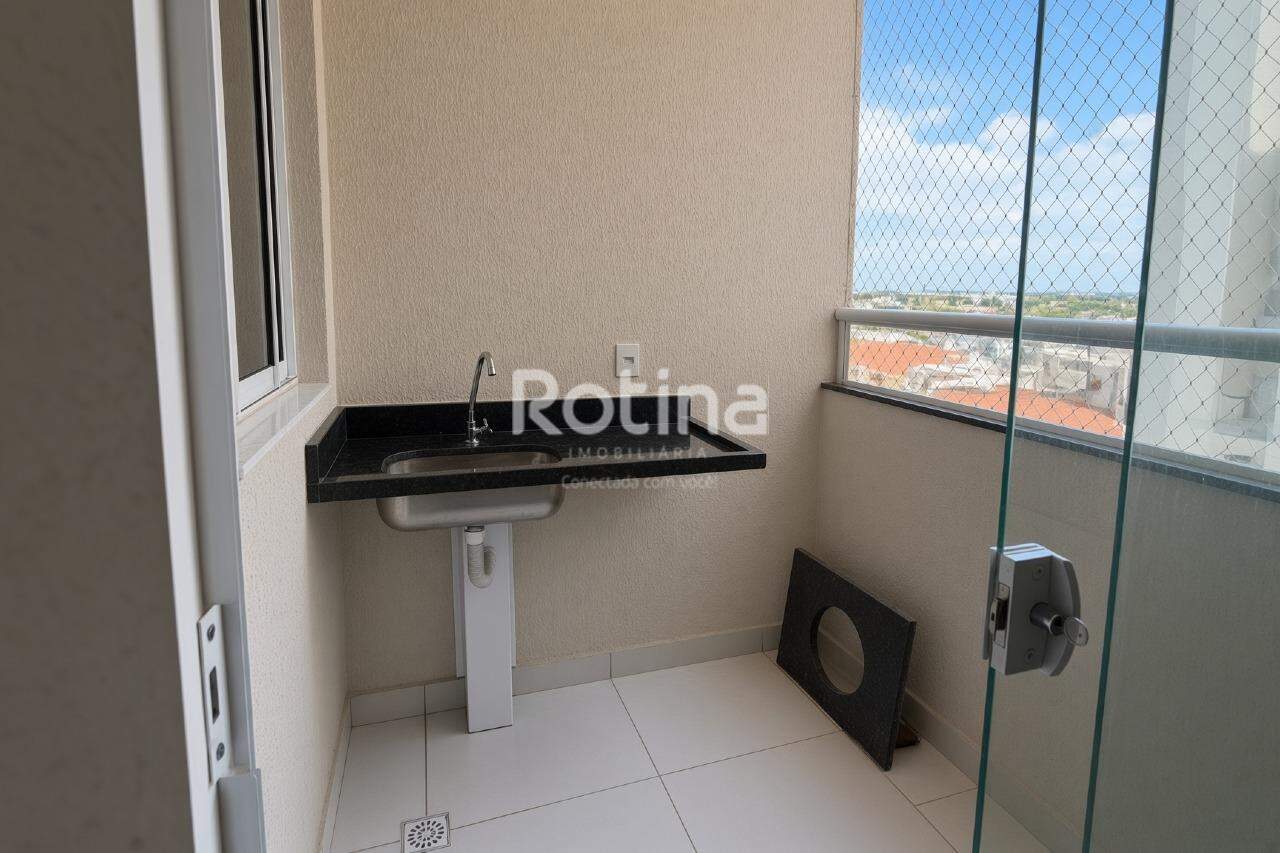 Apartamento à venda, 2 quartos em Uberlândia no bairro Loteamento Portal do Vale II no valor de R$ 350.000,00 - Rotina Imobiliária: 