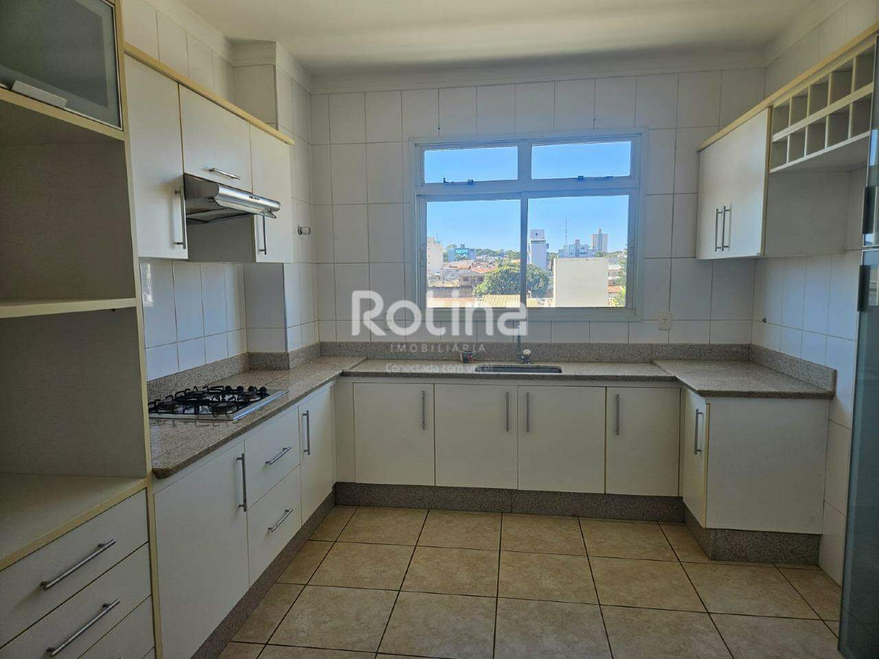 Apartamento à venda, 3 quartos em Uberlândia no bairro Brasil no valor de R$ 660.000,00 - Rotina Imobiliária: 