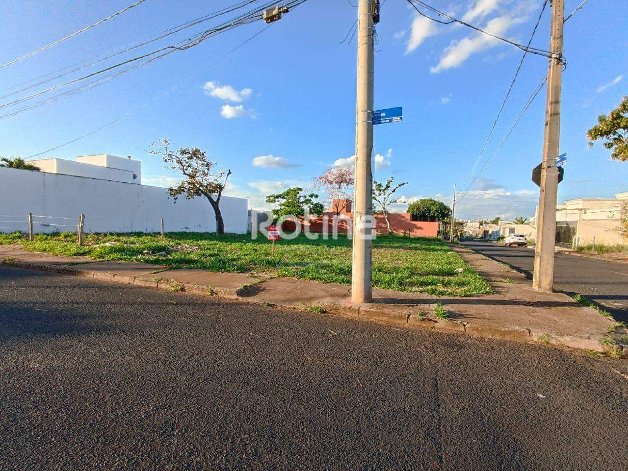 Terreno à venda, em Uberlândia no bairro Jardim Karaíba no valor de R$ 530.000,00 - Rotina Imobiliária: 