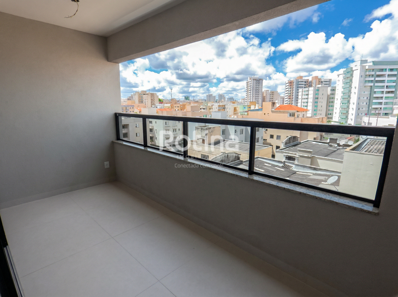 Apartamento à venda, 3 quartos em Uberlândia no bairro Santa Mônica no valor de R$ 639.000,00 - Rotina Imobiliária: 