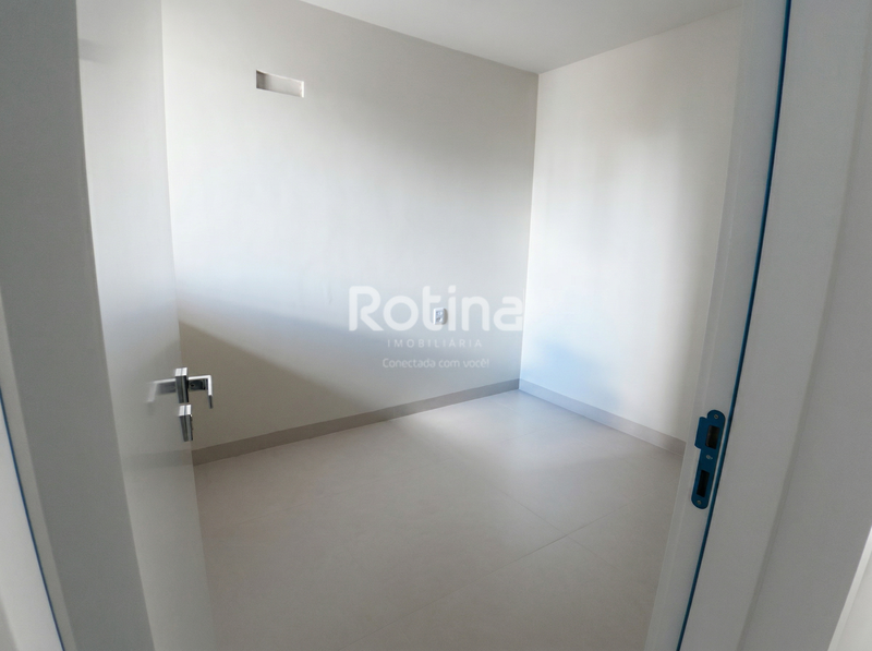 Apartamento à venda, 3 quartos em Uberlândia no bairro Santa Mônica no valor de R$ 754.000,00 - Rotina Imobiliária: 