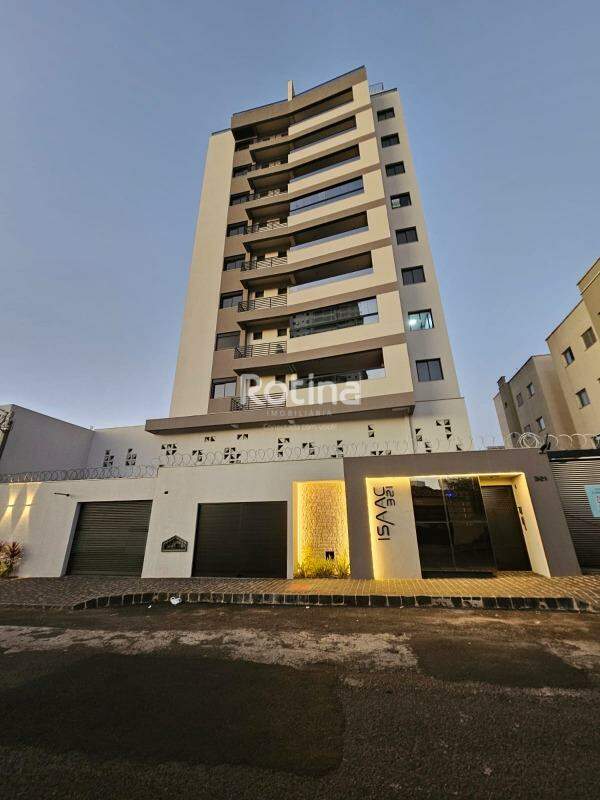 Apartamento à venda, 3 quartos em Uberlândia no bairro Santa Mônica no valor de R$ 749.000,00 - Rotina Imobiliária: 