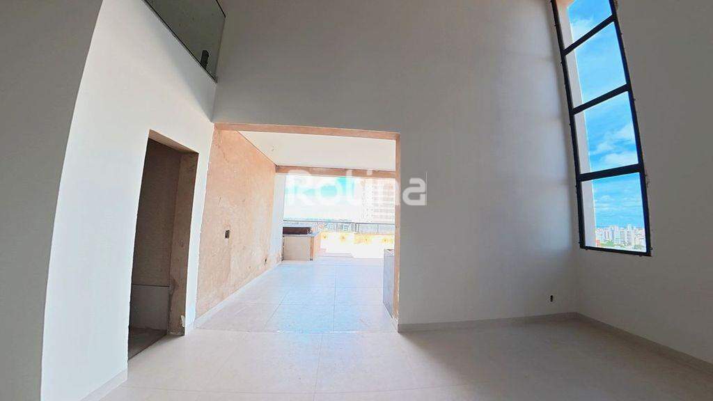 Cobertura à venda, 4 quartos em Uberlândia no bairro Santa Mônica no valor de R$ 1.947.000,00 - Rotina Imobiliária: 