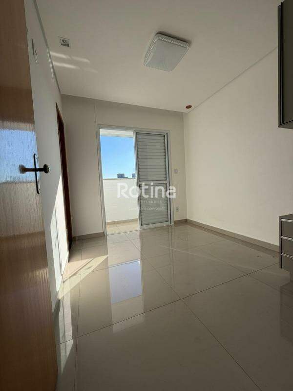 Apartamento à venda, 2 quartos em Uberlândia no bairro Martins no valor de R$ 380.000,00 - Rotina Imobiliária: 