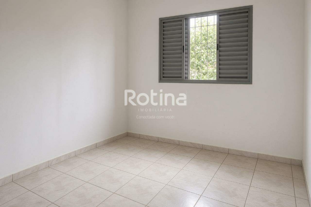 Casa à venda, 4 quartos em Uberlândia no bairro Luizote de Freitas no valor de R$ 250.000,00 - Rotina Imobiliária: 