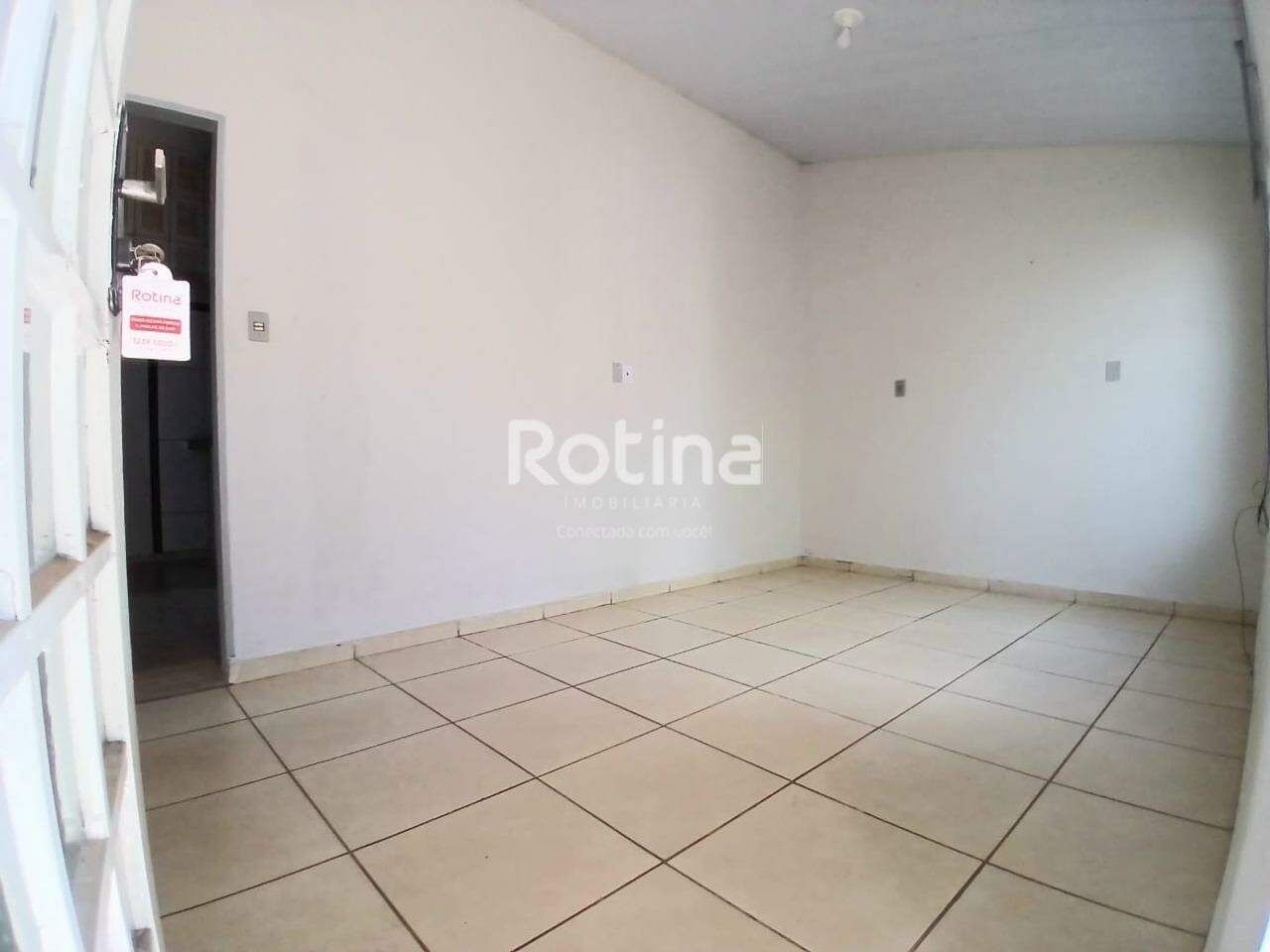Casa para alugar, 2 quartos em Uberlândia no bairro Aclimação no valor de R$ 1.200,00 - Rotina Imobiliária: 
