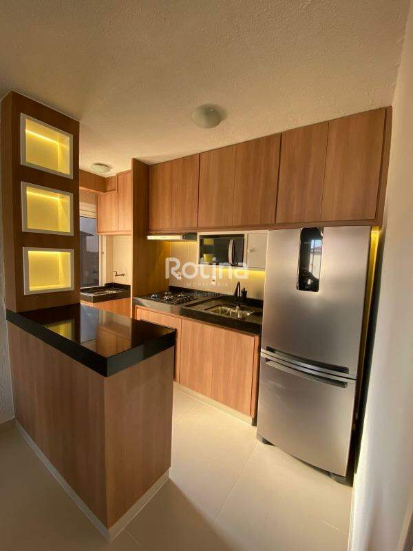 Apartamento à venda, 3 quartos em Uberlândia no bairro Novo Mundo no valor de R$ 270.000,00 - Rotina Imobiliária: 
