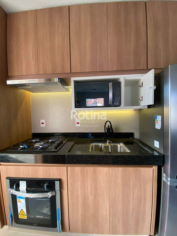 Apartamento à venda, 3 quartos em Uberlândia no bairro Novo Mundo no valor de R$ 270.000,00 - Rotina Imobiliária: 