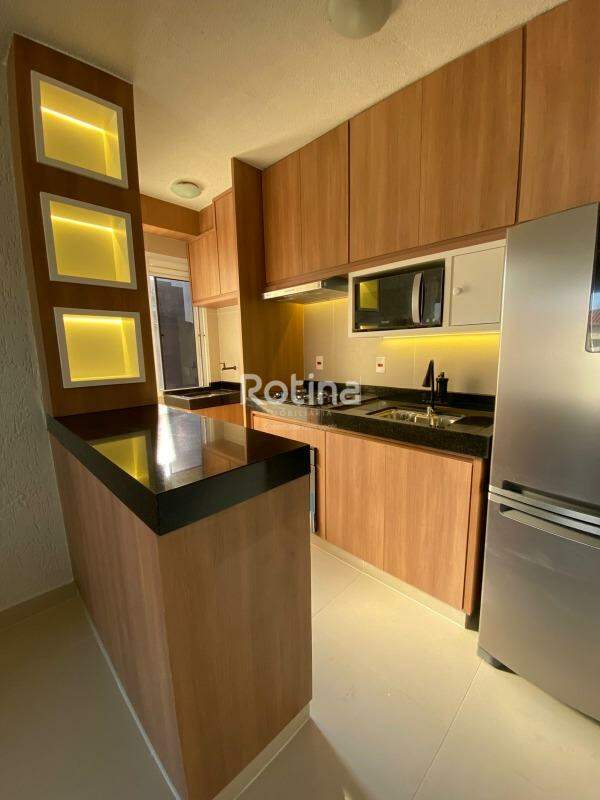 Apartamento à venda, 3 quartos em Uberlândia no bairro Novo Mundo no valor de R$ 270.000,00 - Rotina Imobiliária: 