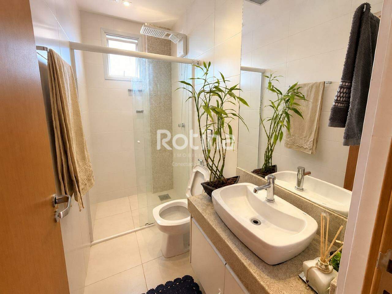 Apartamento à venda, 2 quartos em Uberlândia no bairro Santa Mônica no valor de R$ 559.000,00 - Rotina Imobiliária: 