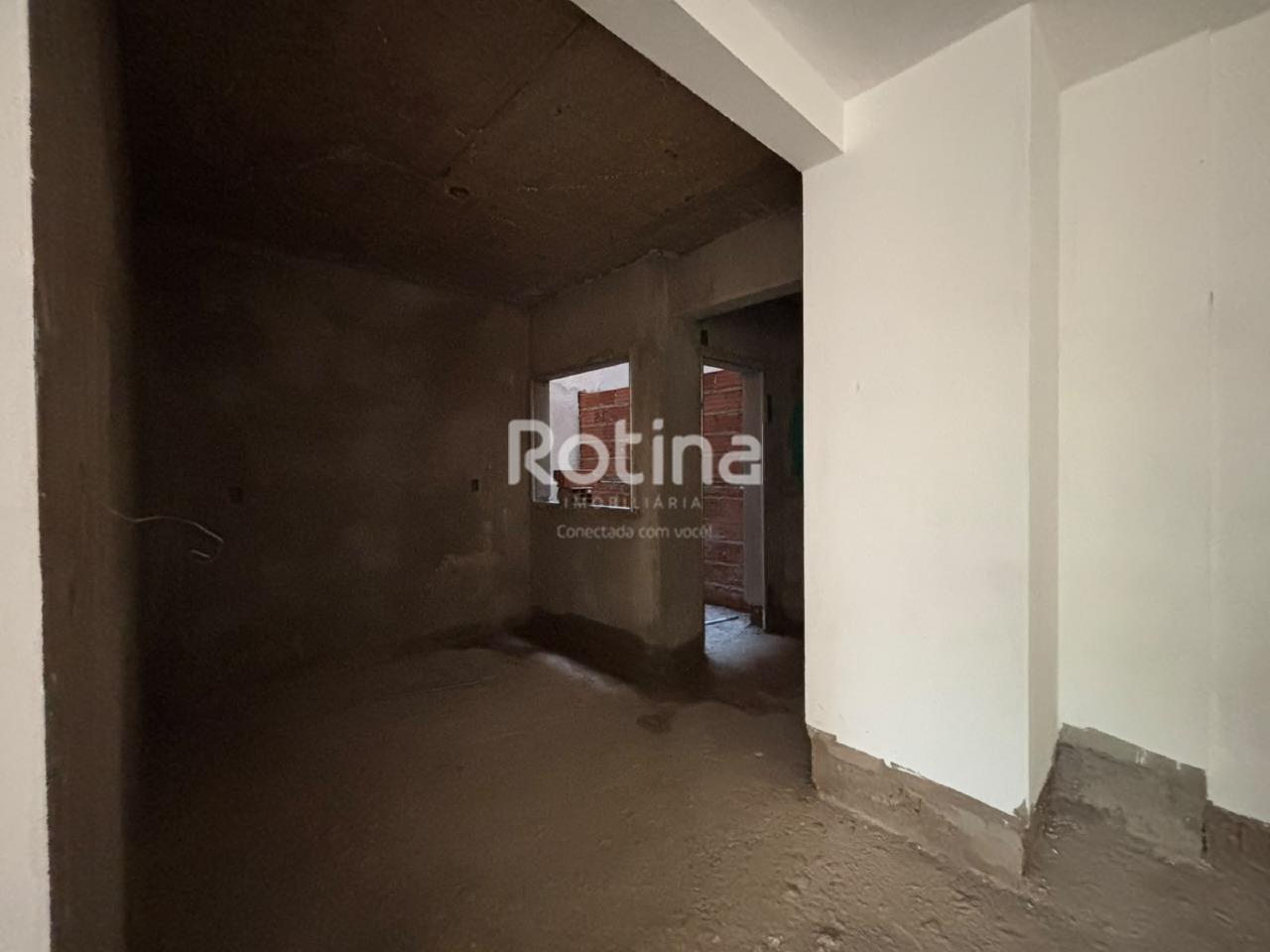 Apartamento à venda, 3 quartos em Uberlândia no bairro Santa Mônica no valor de R$ 530.000,00 - Rotina Imobiliária: 