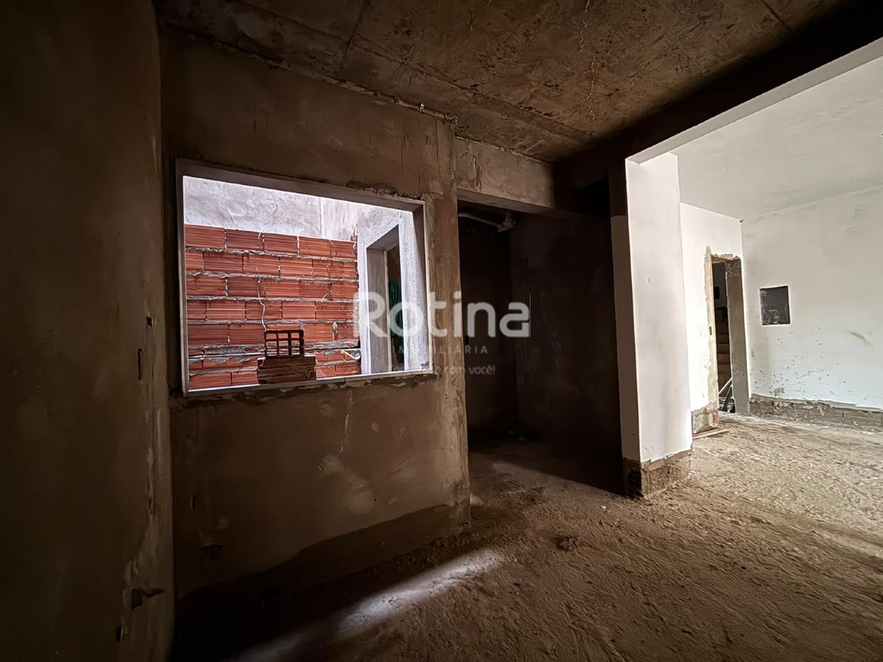 Apartamento à venda, 3 quartos em Uberlândia no bairro Santa Mônica no valor de R$ 530.000,00 - Rotina Imobiliária: 