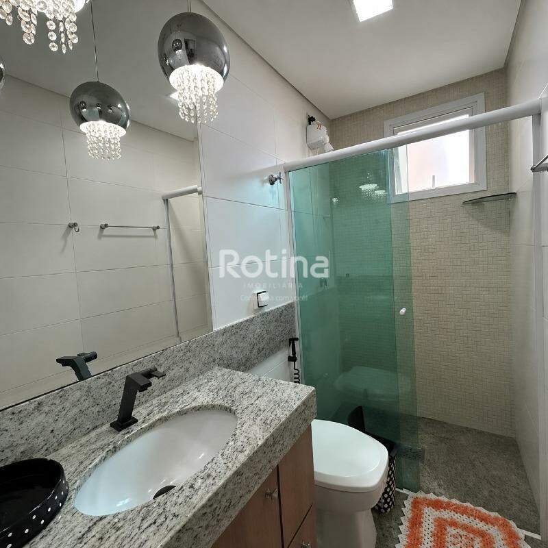 Apartamento à venda, 3 quartos em Uberlândia no bairro Santa Mônica no valor de R$ 565.000,00 - Rotina Imobiliária: 