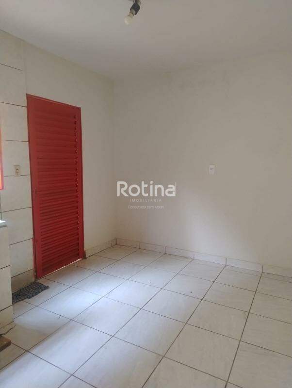 Casa à venda, 2 quartos em Uberlândia no bairro Laranjeiras no valor de R$ 295.000,00 - Rotina Imobiliária: 