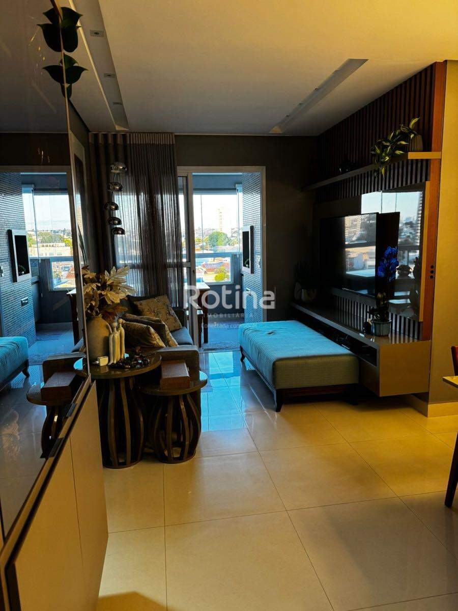 Apartamento à venda, 3 quartos em Uberlândia no bairro Copacabana no valor de R$ 900.000,00 - Rotina Imobiliária: 