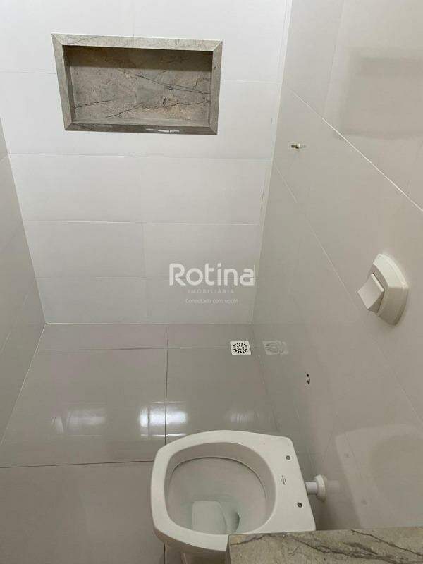 Casa à venda, 2 quartos em Uberlândia no bairro Shopping Park no valor de R$ 275.000,00 - Rotina Imobiliária: 