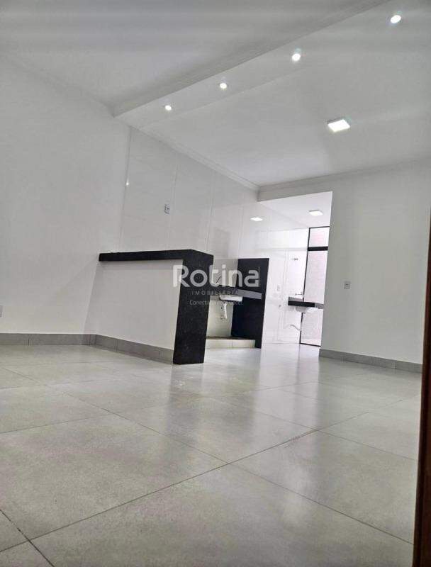Apartamento à venda, 2 quartos em Uberlândia no bairro Grand Ville no valor de R$ 360.000,00 - Rotina Imobiliária: 
