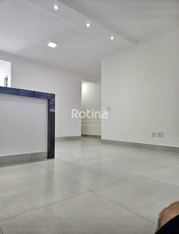 Apartamento à venda, 2 quartos em Uberlândia no bairro Grand Ville no valor de R$ 360.000,00 - Rotina Imobiliária: 