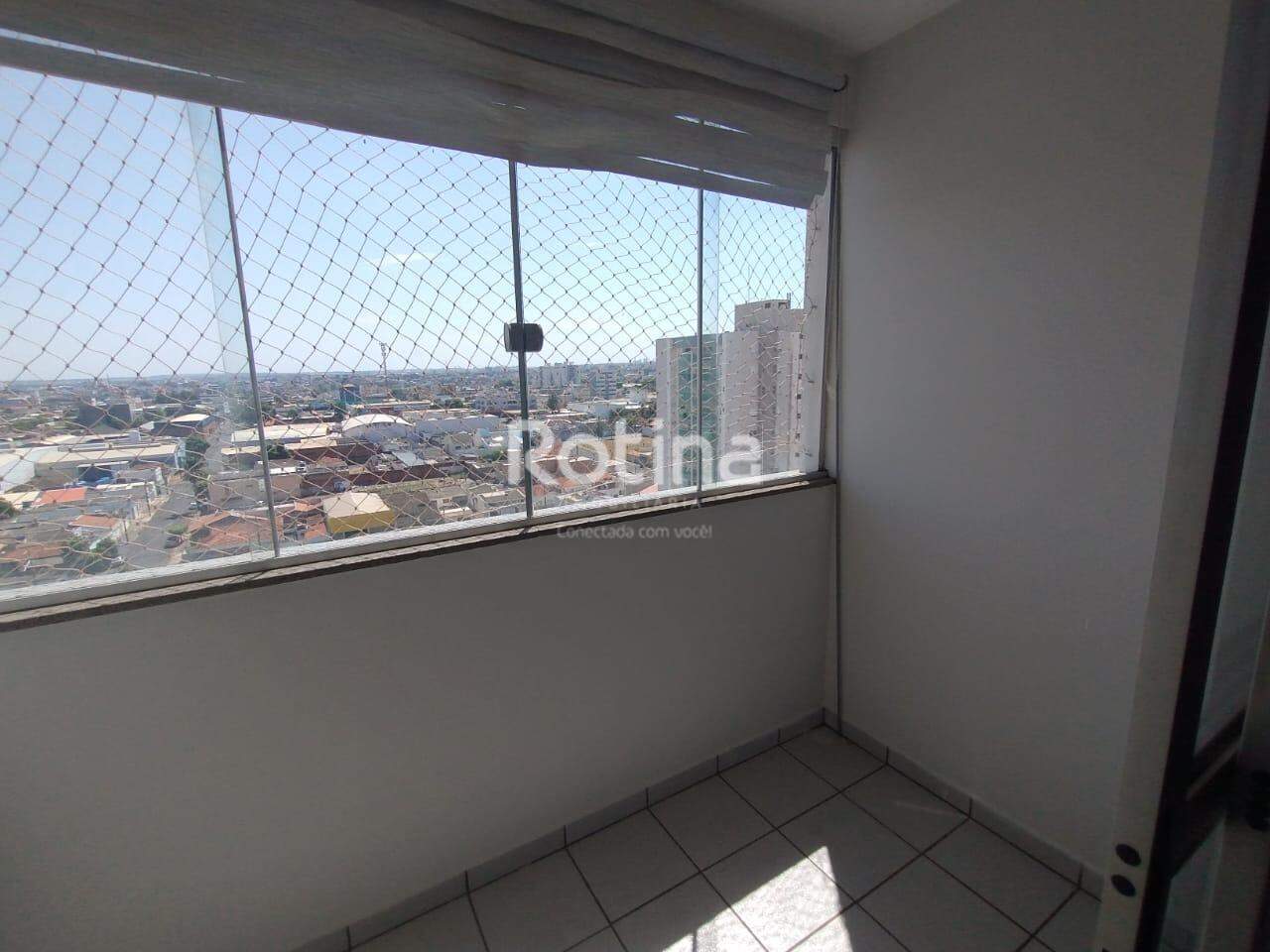 Apartamento para alugar, 3 quartos em Uberlândia no bairro Osvaldo Rezende no valor de R$ 2.000,00 - Rotina Imobiliária: 