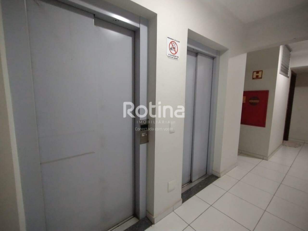 Apartamento para alugar, 3 quartos em Uberlândia no bairro Osvaldo Rezende no valor de R$ 2.000,00 - Rotina Imobiliária: 