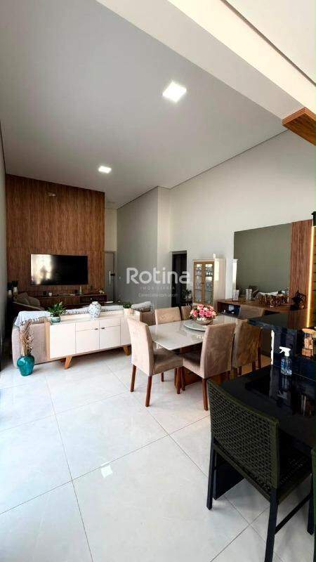 Casa Condomínio Fechado à venda, 3 quartos em Uberlândia no bairro Laranjeiras no valor de R$ 2.750.000,00 - Rotina Imobiliária: 