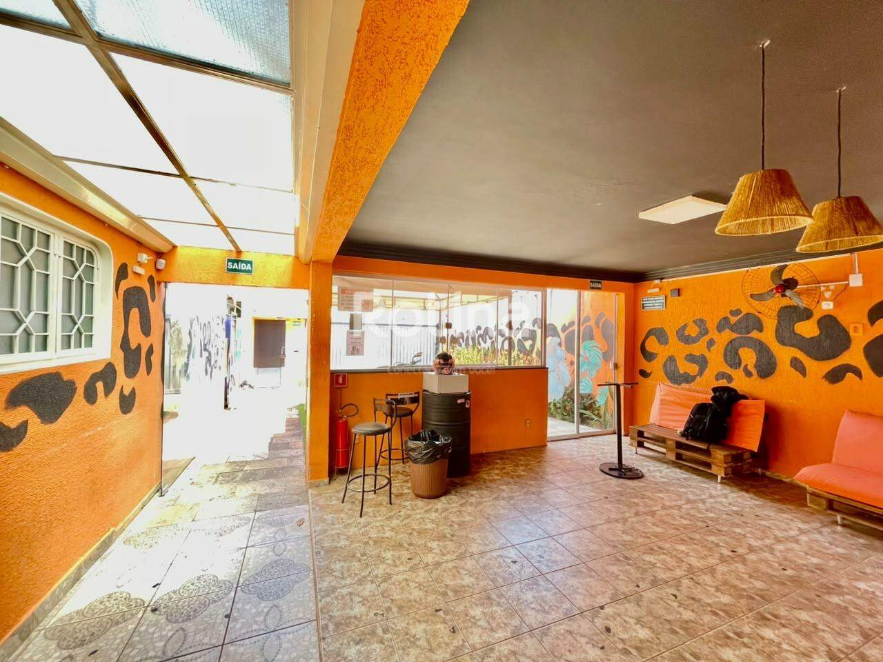 Casa Comercial à venda, 2 quartos em Uberlândia no bairro Vigilato Pereira no valor de R$ 1.400.000,00 - Rotina Imobiliária: 