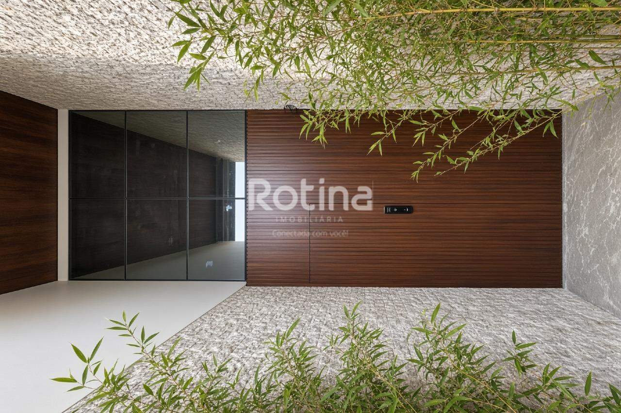 Casa Condomínio Fechado à venda, 4 quartos em Uberlândia no bairro Granja Marileusa no valor de R$ 2.500.000,00 - Rotina Imobiliária: 