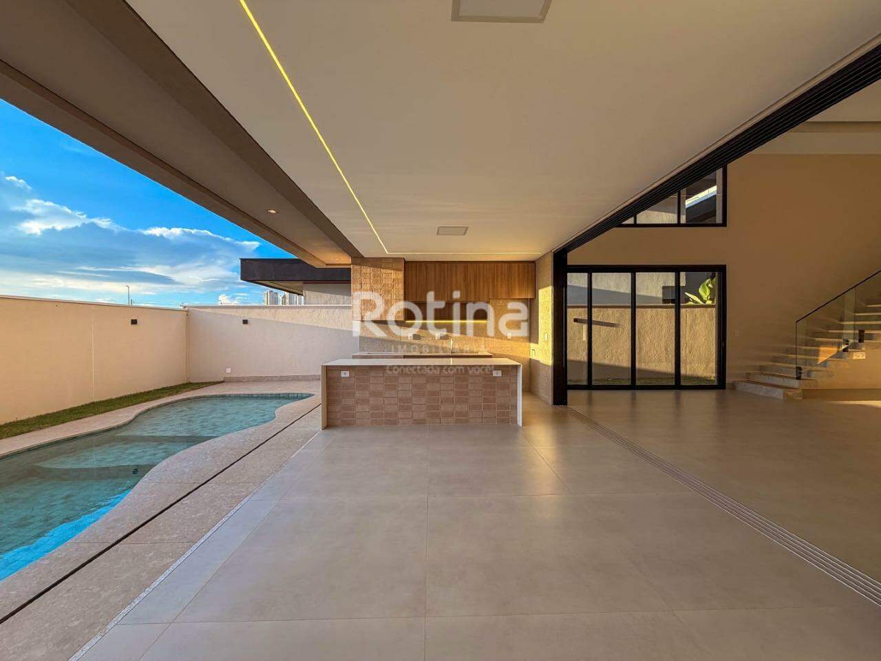 Casa Condomínio Fechado à venda, 4 quartos em Uberlândia no bairro Jardim Sul no valor de R$ 4.000.000,00 - Rotina Imobiliária: 