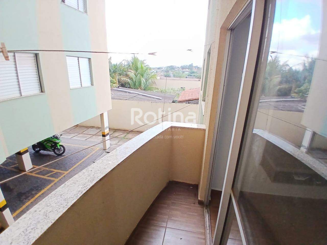 Apartamento para alugar, 3 quartos em Uberlândia no bairro Dona Zulmira no valor de R$ 1.370,00 - Rotina Imobiliária: 