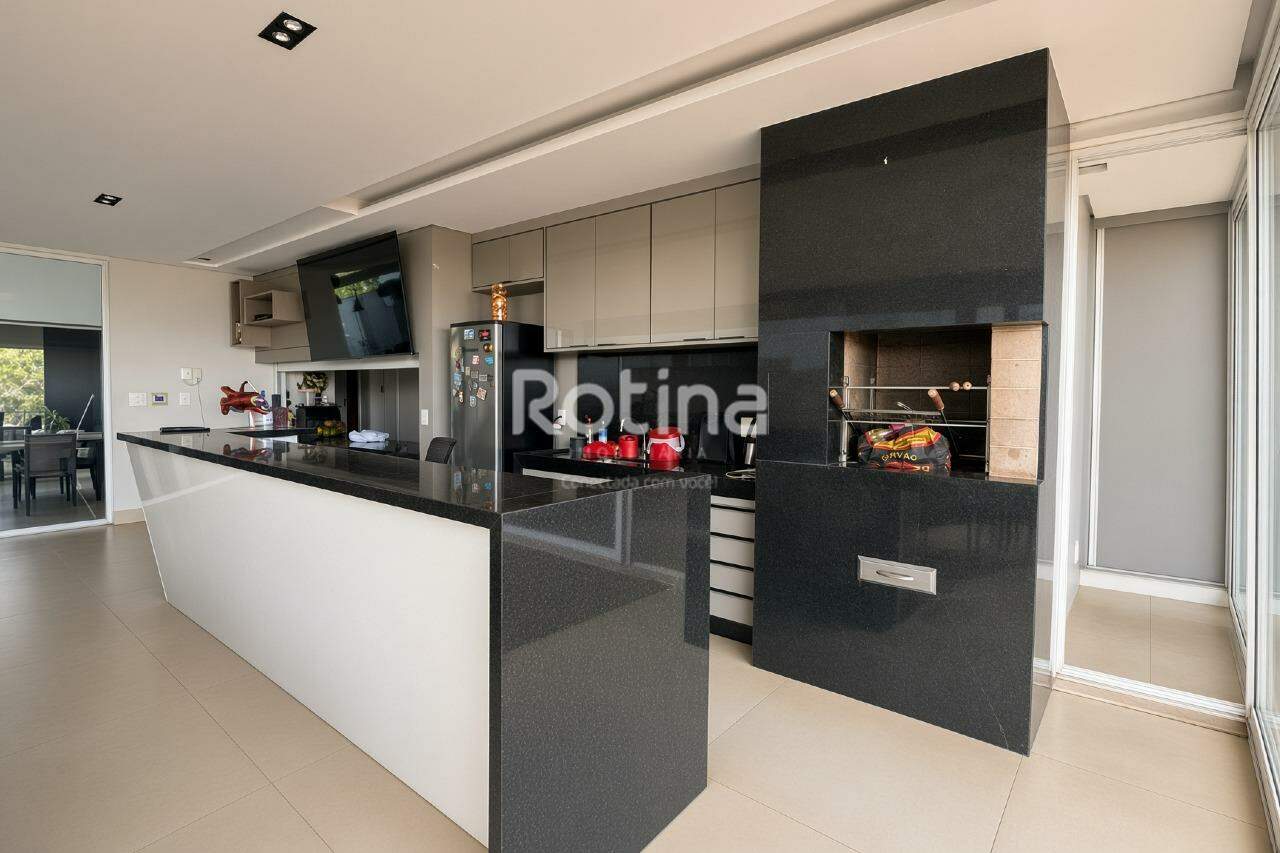 Casa Condomínio Fechado à venda, 4 quartos em Uberlândia no bairro Nova Uberlândia no valor de R$ 2.700.000,00 - Rotina Imobiliária: 
