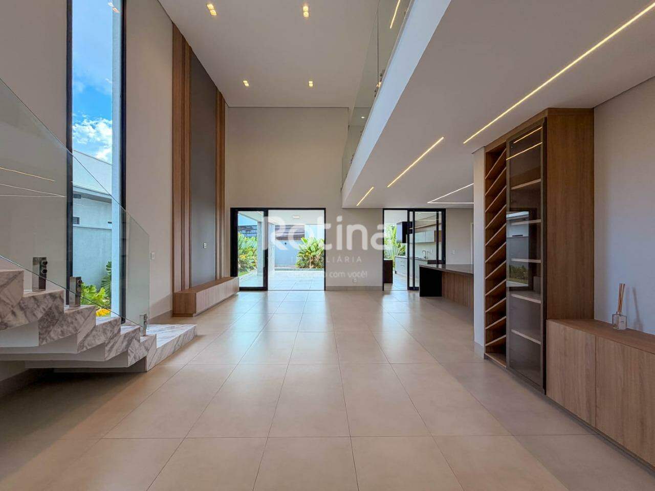Casa Condomínio Fechado à venda, 4 quartos em Uberlândia no bairro Jardim Sul no valor de R$ 4.000.000,00 - Rotina Imobiliária: 