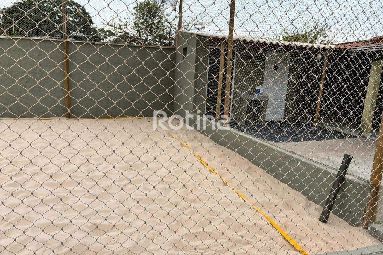 Casa à venda, 2 quartos em Uberlândia no bairro Segismundo Pereira no valor de R$ 590.000,00 - Rotina Imobiliária: 