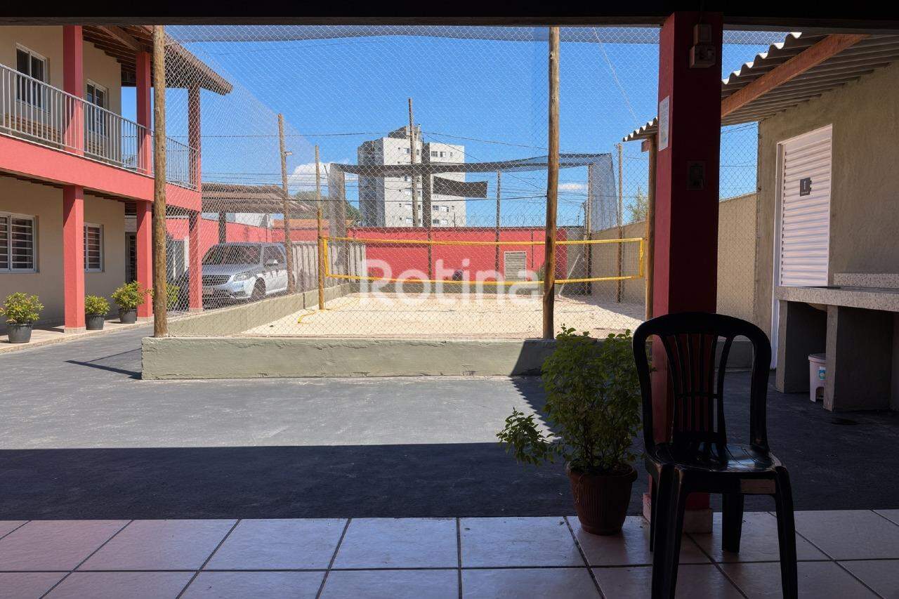 Casa à venda, 2 quartos em Uberlândia no bairro Segismundo Pereira no valor de R$ 590.000,00 - Rotina Imobiliária: 