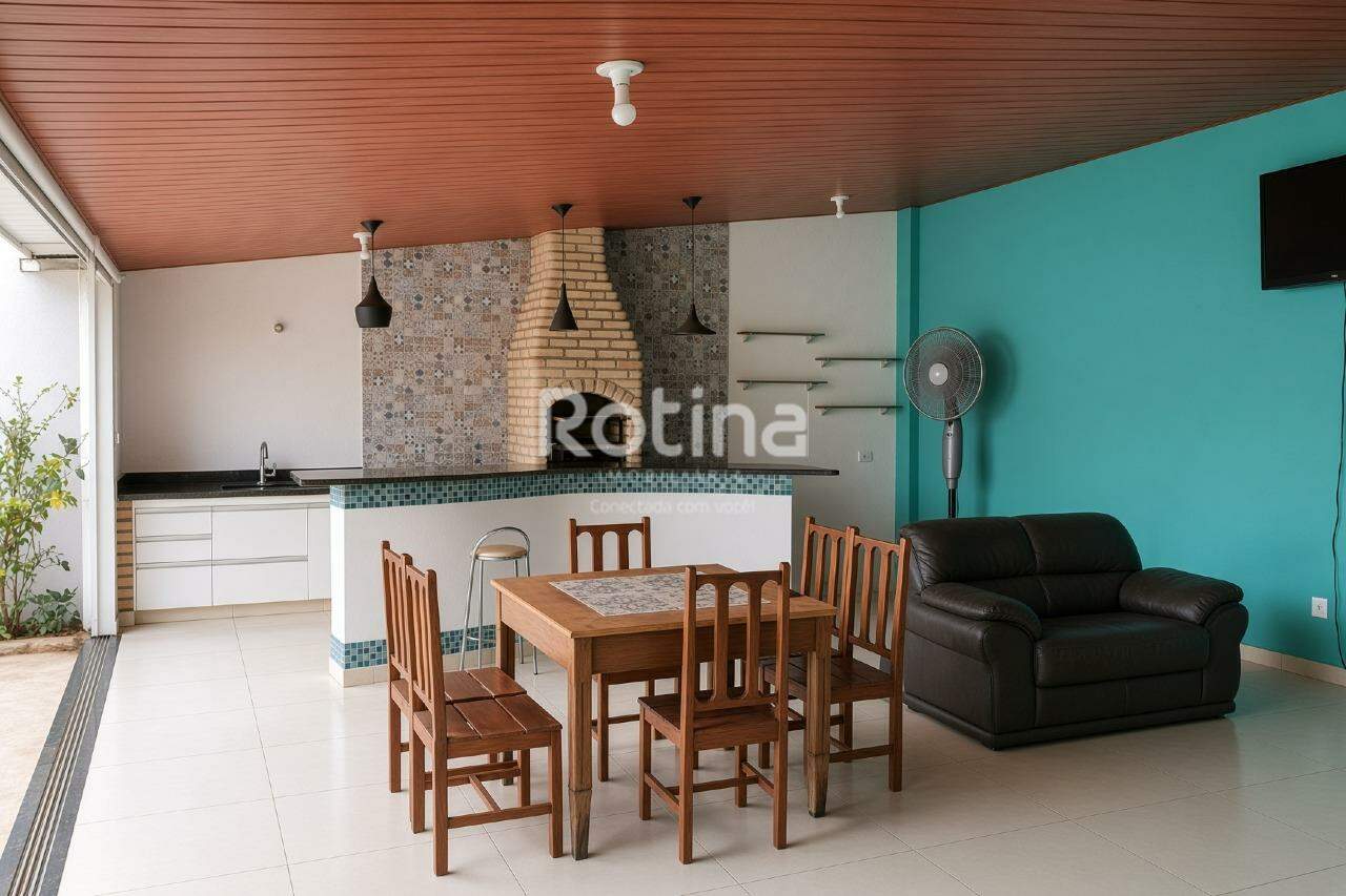 Casa à venda, 3 quartos em Uberlândia no bairro Daniel Fonseca no valor de R$ 779.000,00 - Rotina Imobiliária: 